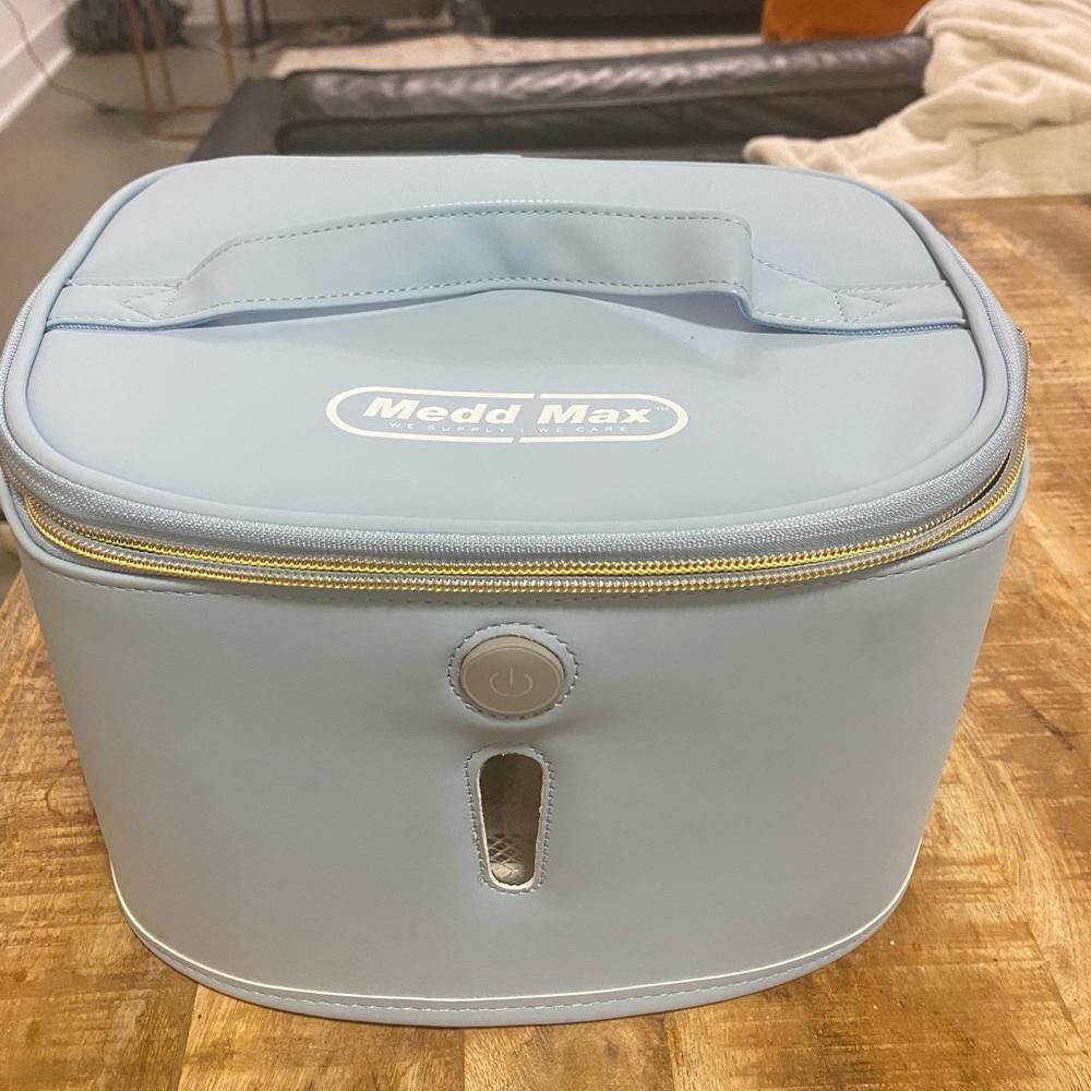 Medd Max UV Sanitizer Bag with chord